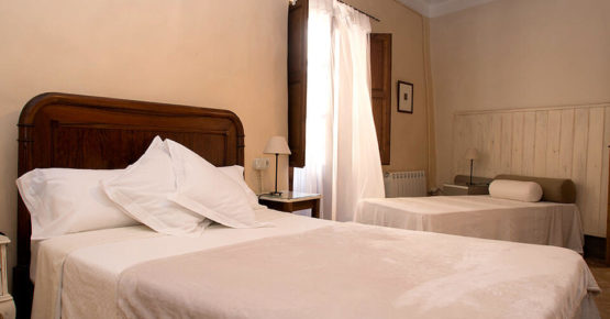 Allotjament Ermita. Habitació gran