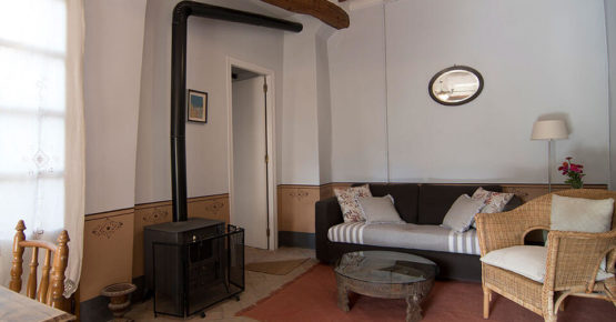 Allotjament Lo Molló. Saló